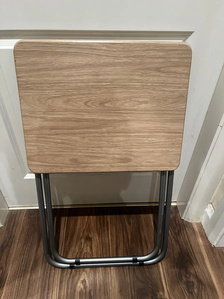 Tray Table (Good as new!) - Image 2