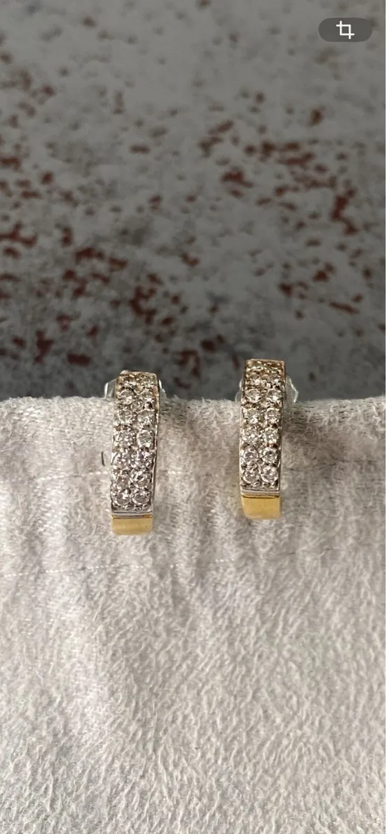 Diamond earrings white and yellow gold - Image 2