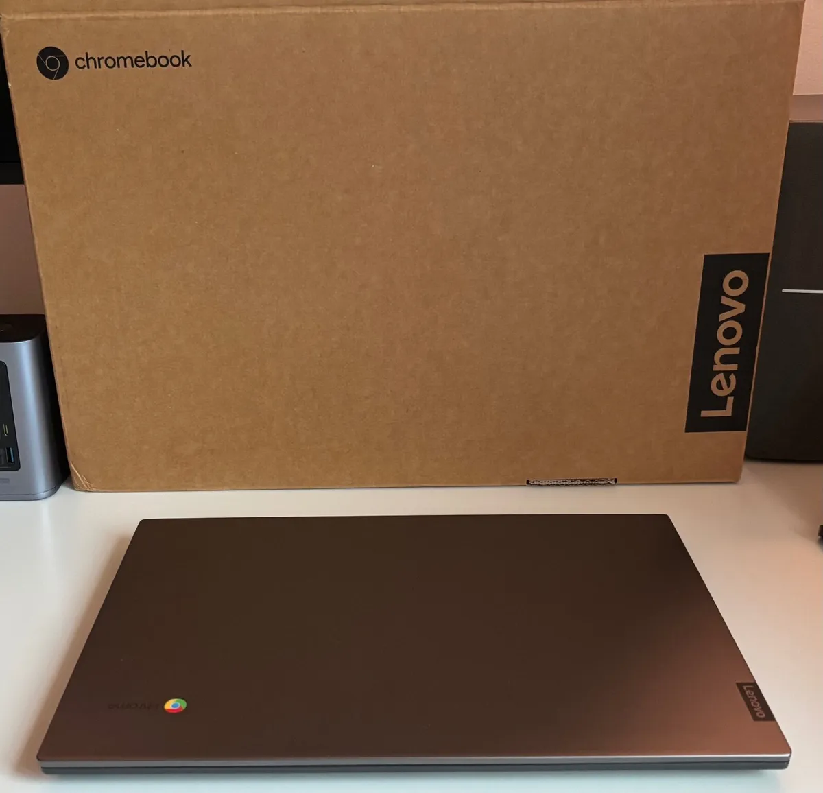 Lenovo 14e Chromebook - Image 2