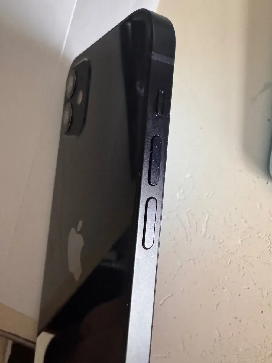 iPhone 12 64GB Black Unlocked - Image 2