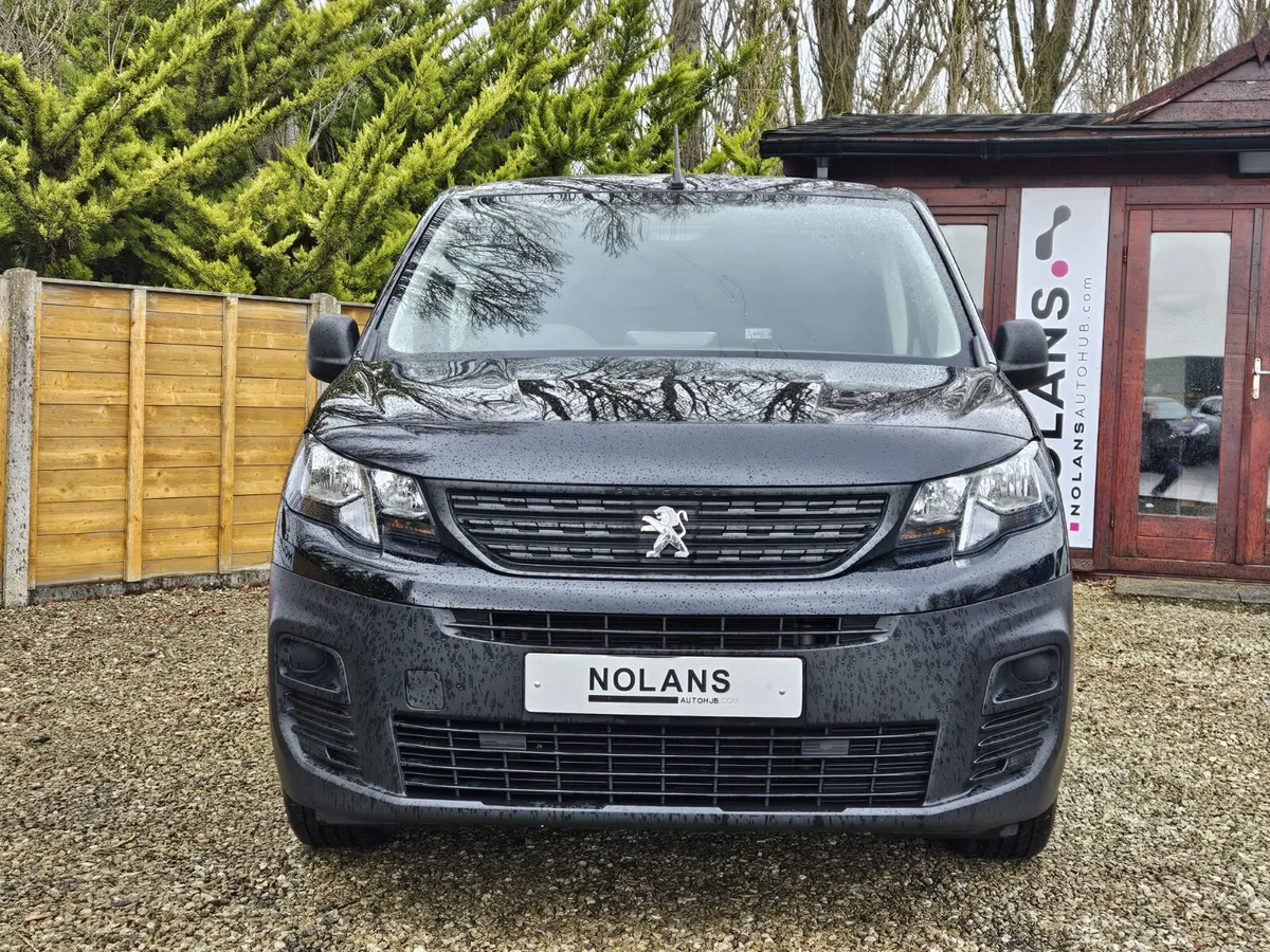 Peugeot Partner 2023 1.5 Diesel Low Mileage - Image 4