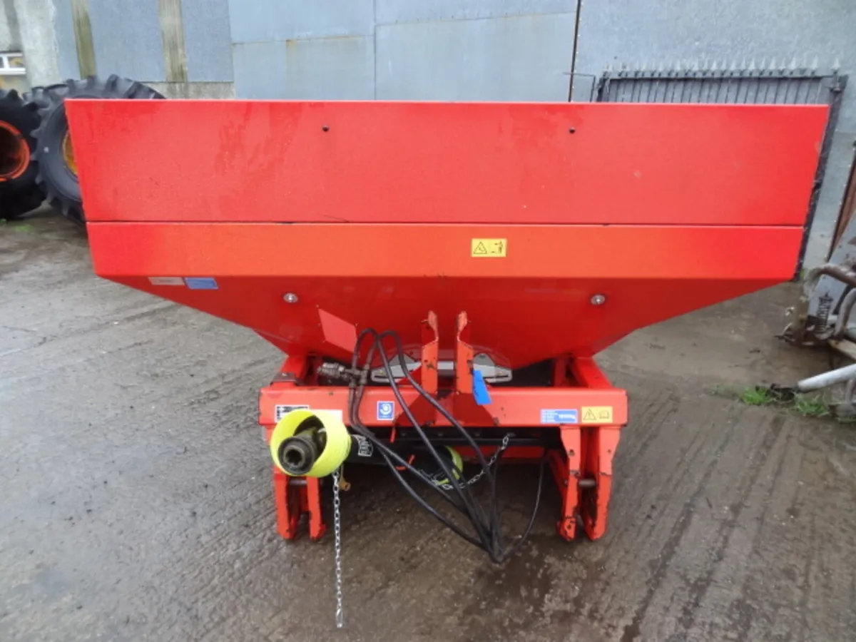 Kuhn MDS 935 Fertiliser Spreader - Image 2