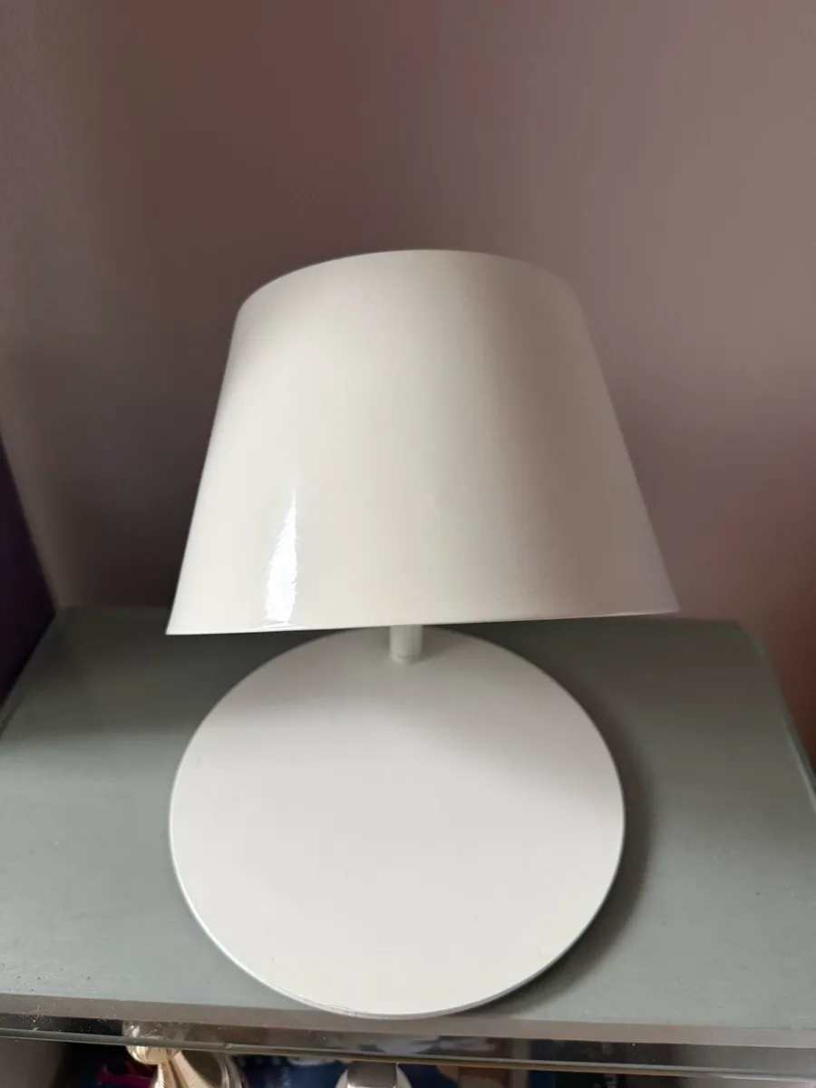 White table light - Image 1