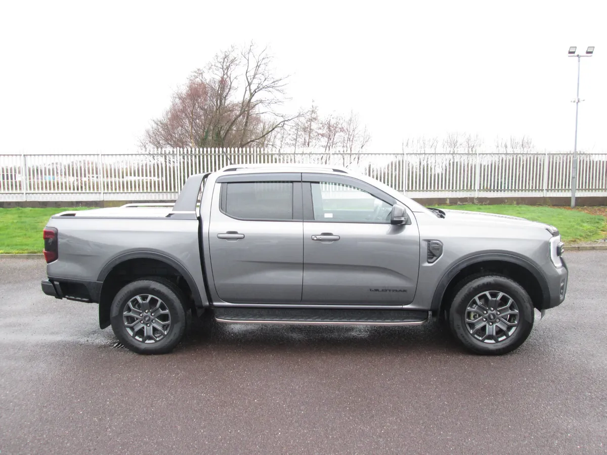 2024 Ford Ranger Wildtrak 2.0 TD Crew Cab Auto - Image 3