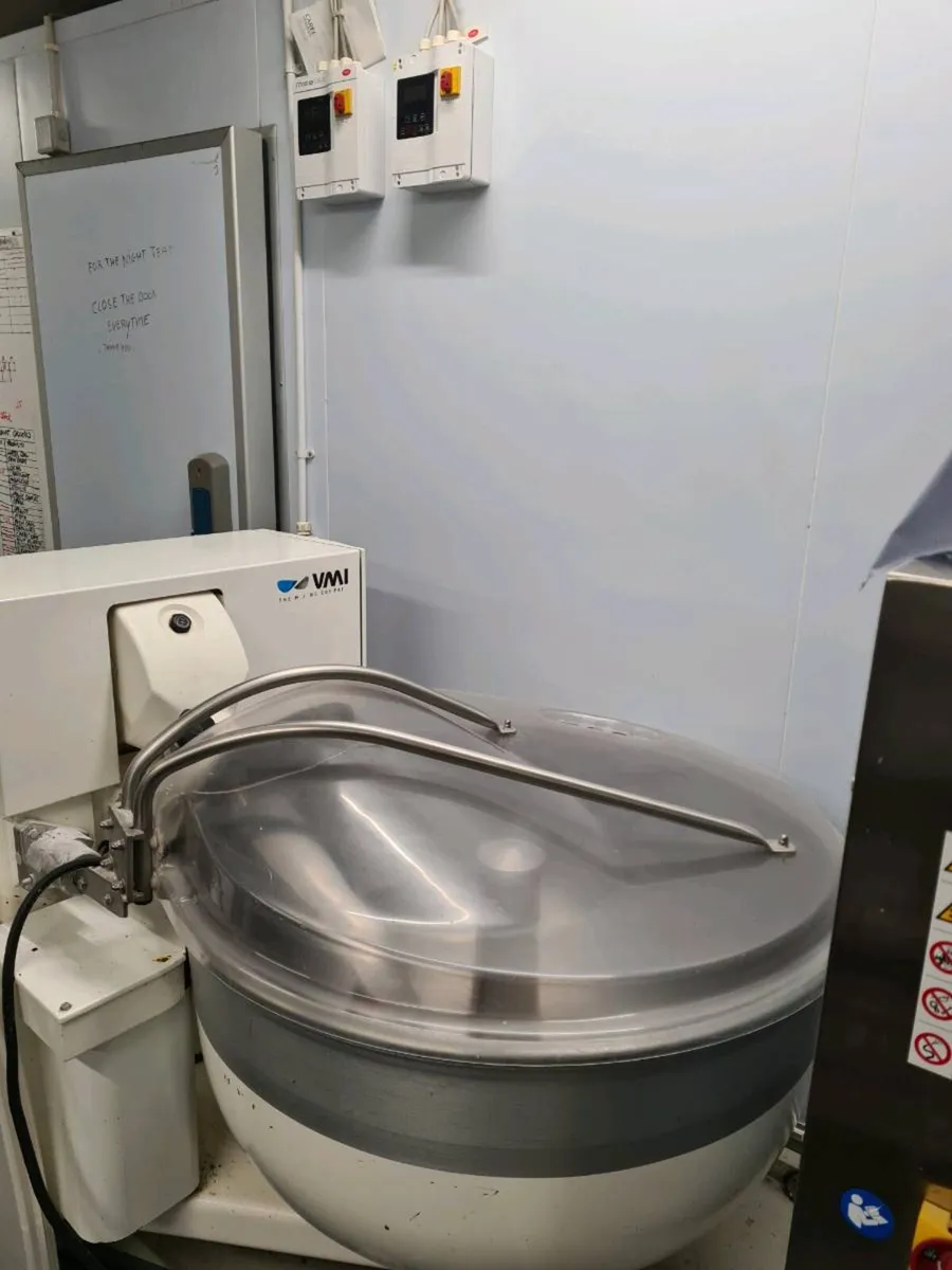 Dough mixer - Image 2