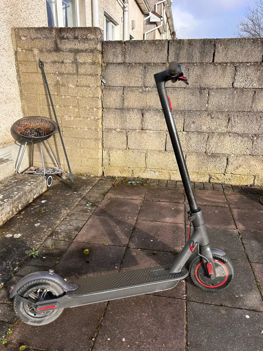 Mi Pro Electric Scooter - Image 1