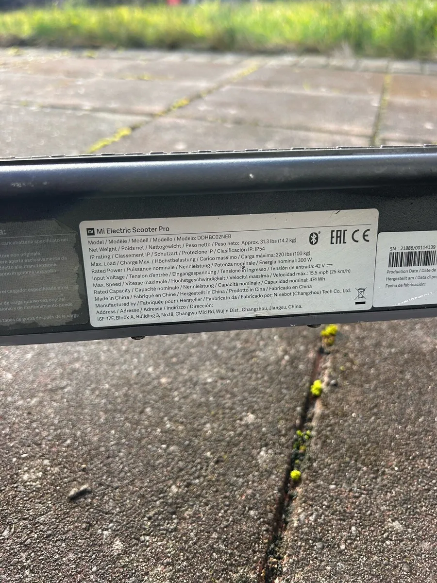 Mi Pro Electric Scooter - Image 4