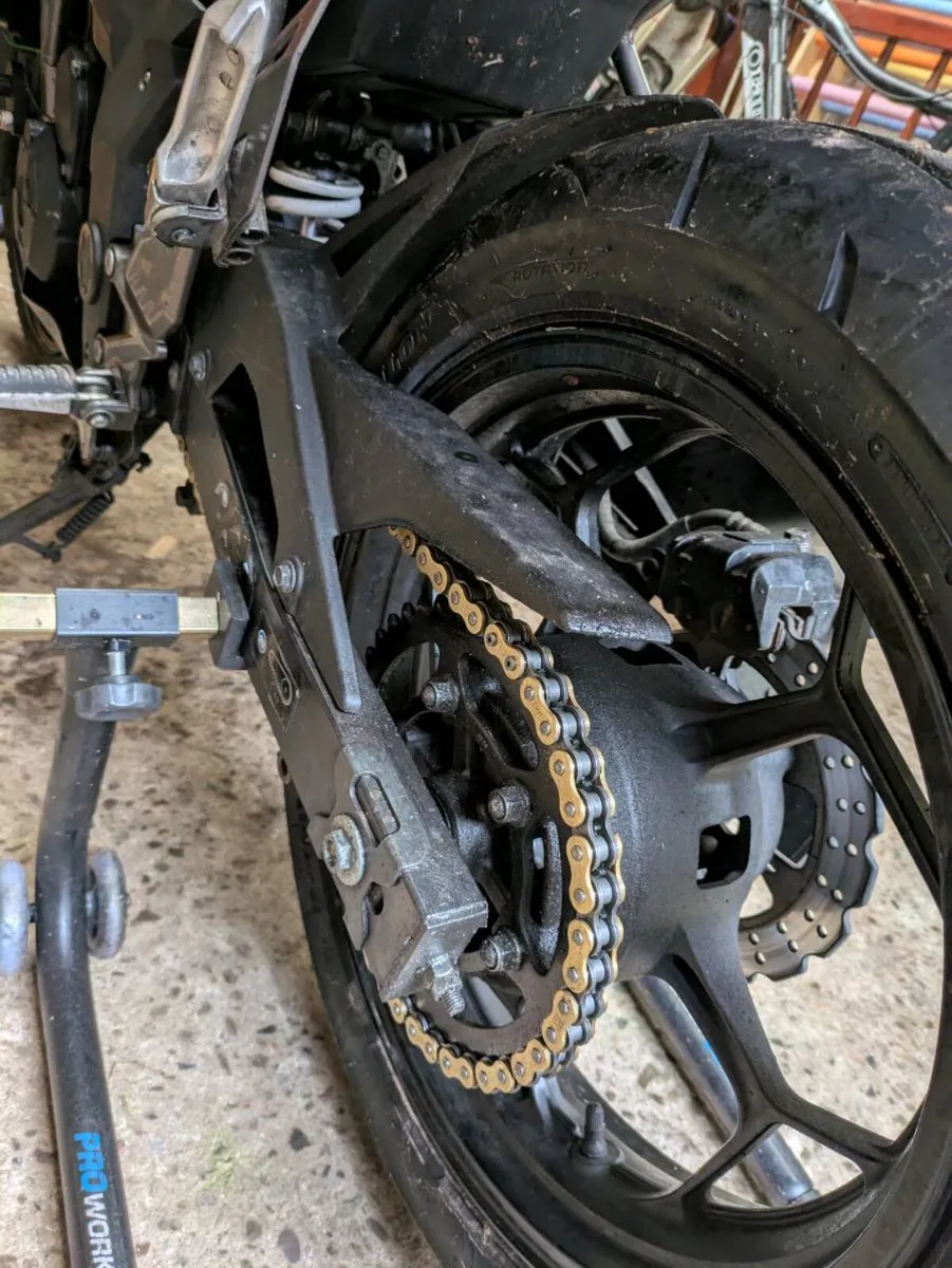 Kawasaki z250sl - Image 4