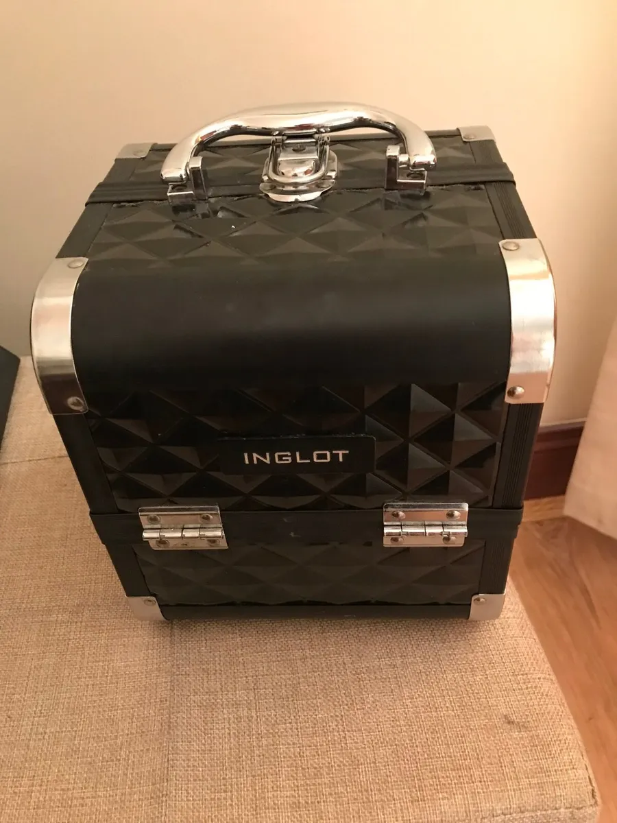 Makeup Cosmetic travel case