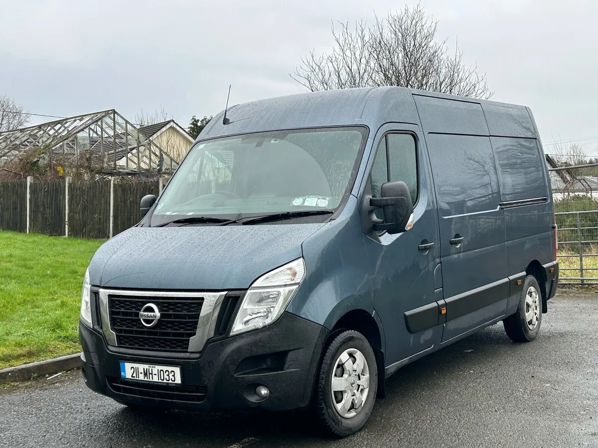 2021 Nissan NV400 - Image 2