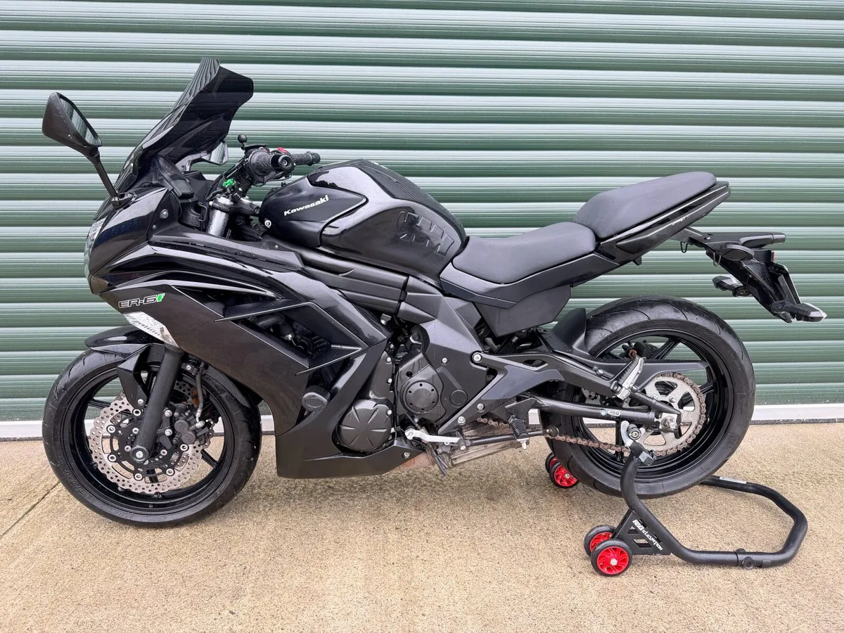 Kawasaki ER6F - Image 4