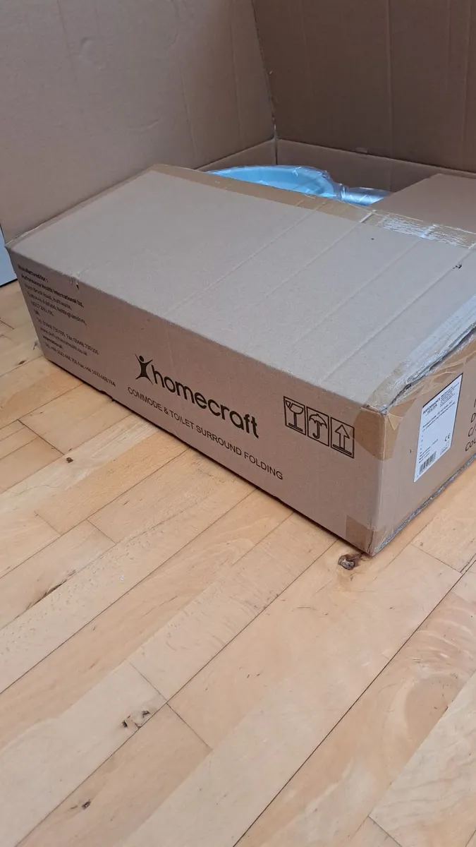 Homecraft Folding Commode & Toilet Surround - Image 3