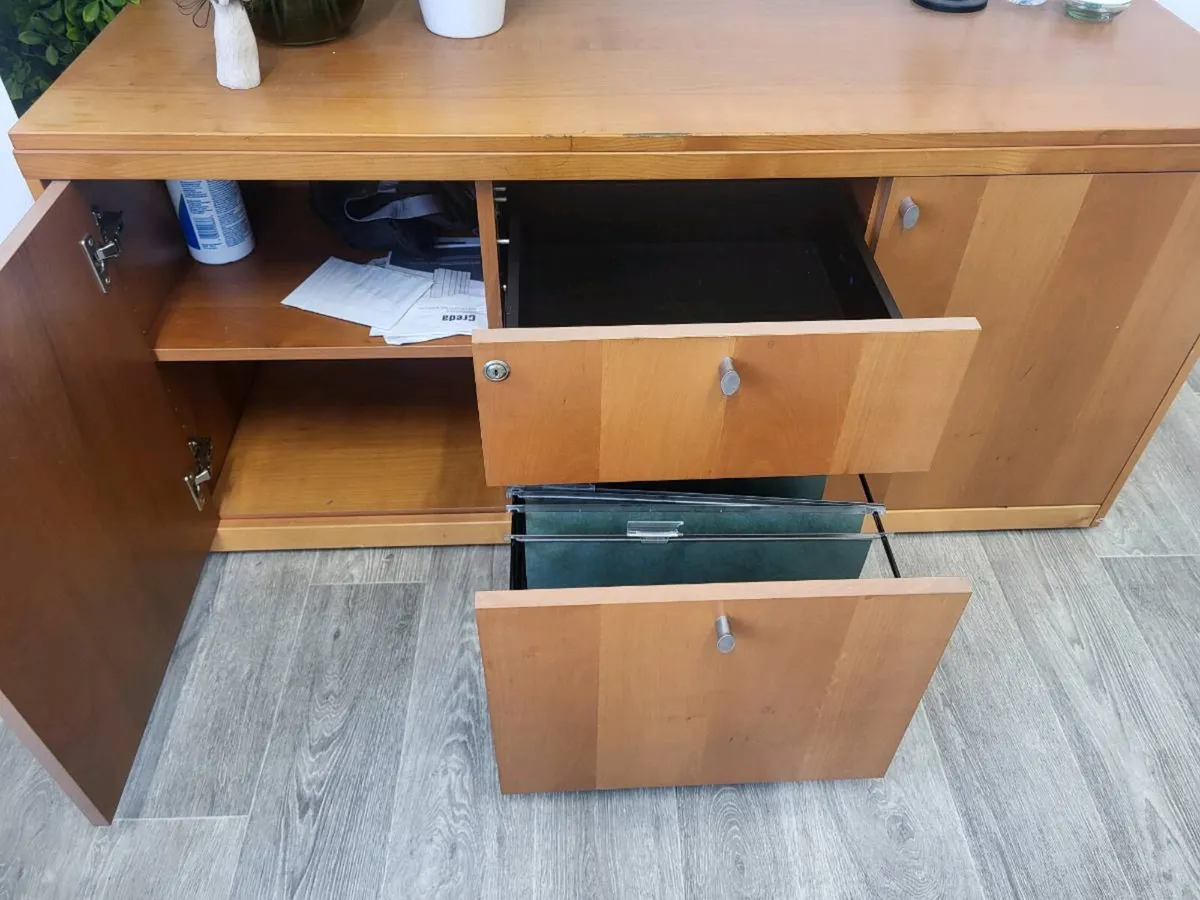 Office cabinet - Image 2