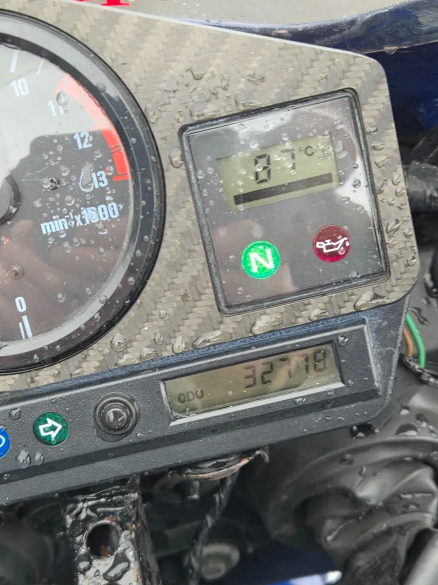 98 Honda Fireblade 919cc - Image 2