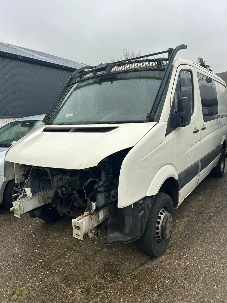 Volkswagen Crafter - Image 4