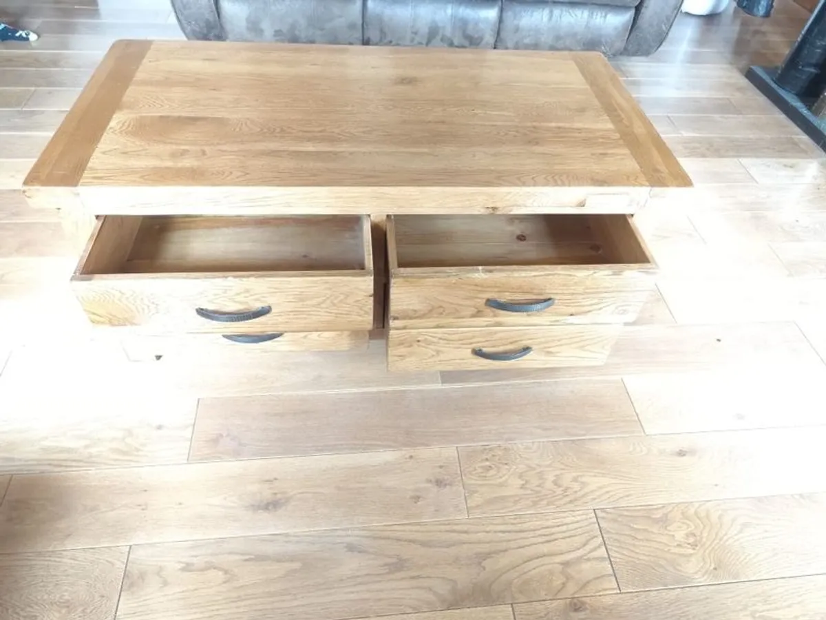 Large Rustic Oak Coffee table -4 Double Sided Drawers (Dovetail Joints) - Image 2