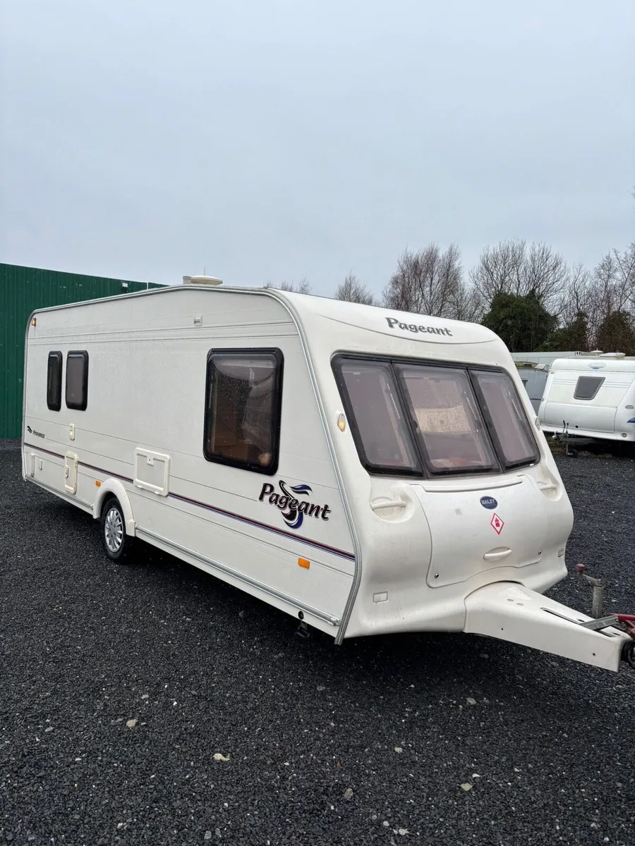 Bailey pageant 5 berth starter caravan for sale - Image 2