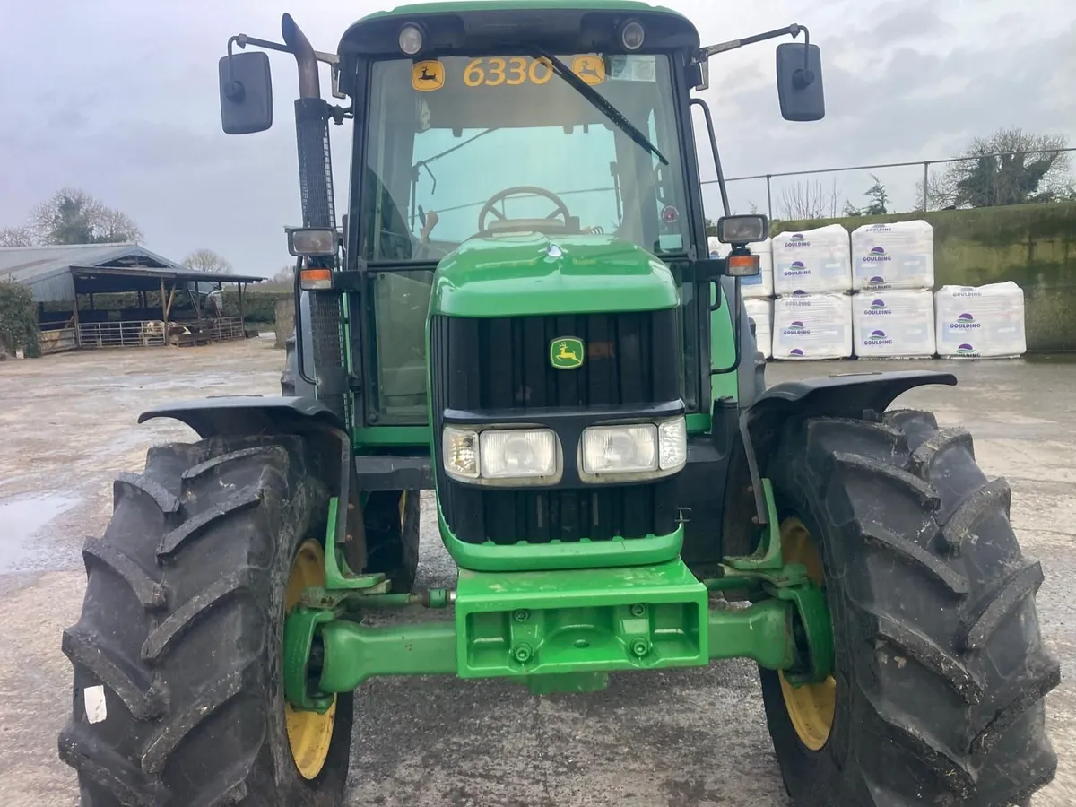 2008 John Deere 6330 - Image 4