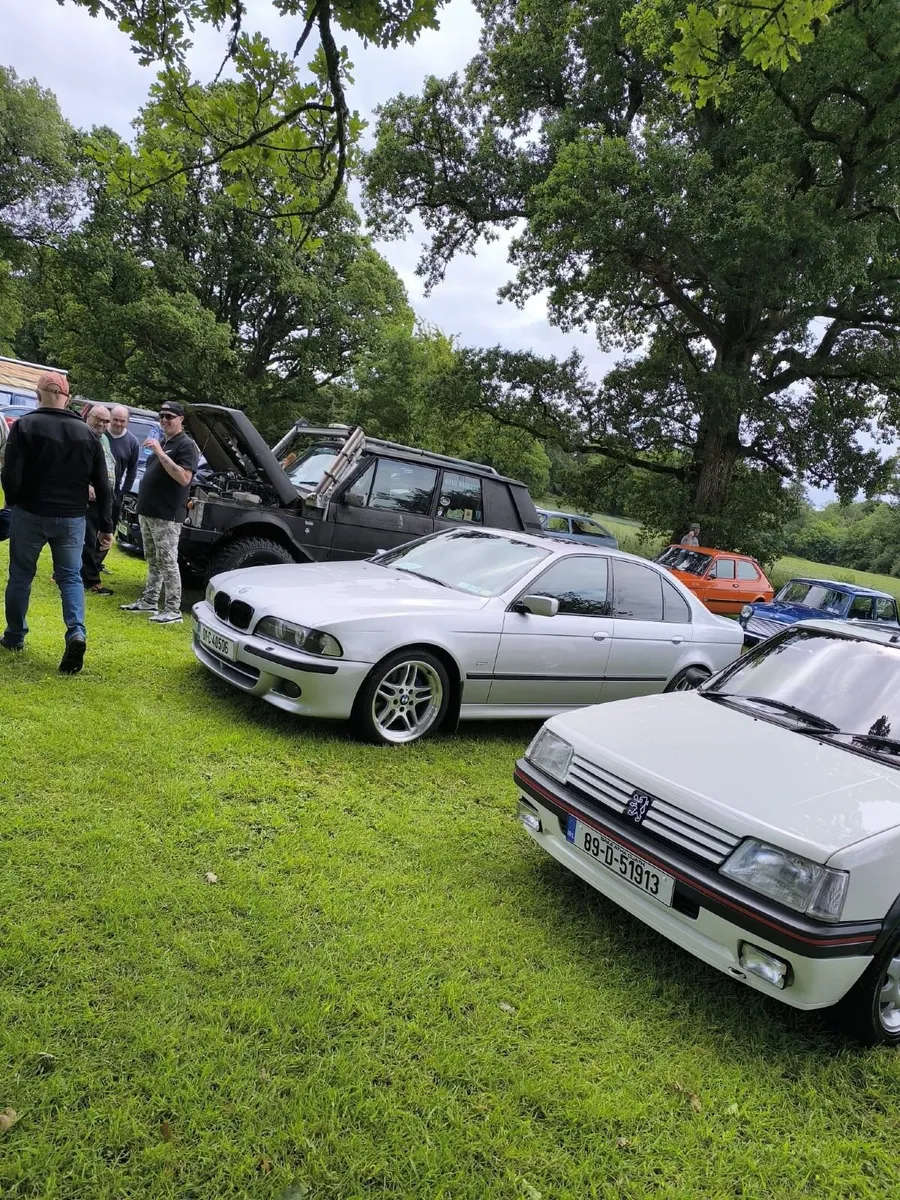 BMW e39 540i v8 2001 - Image 3