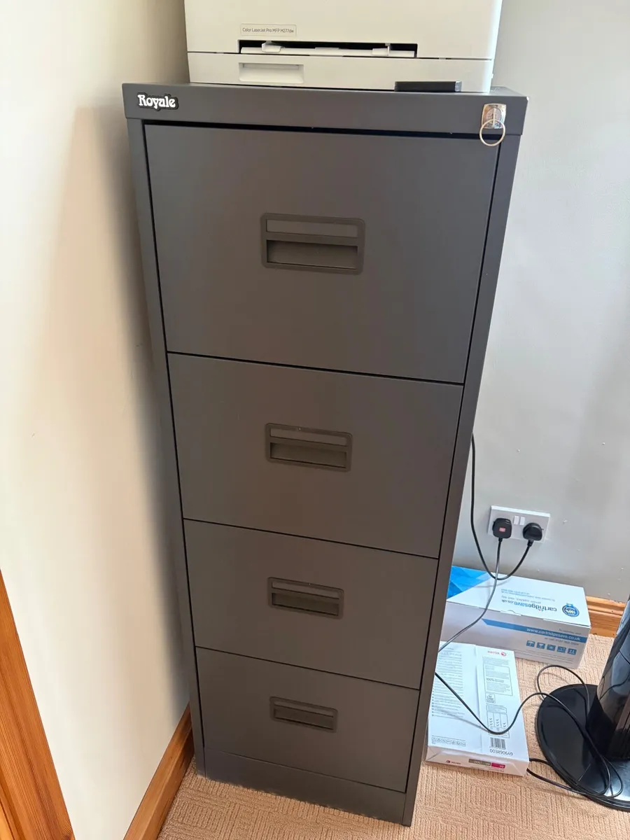 Filing cabinet - Image 2