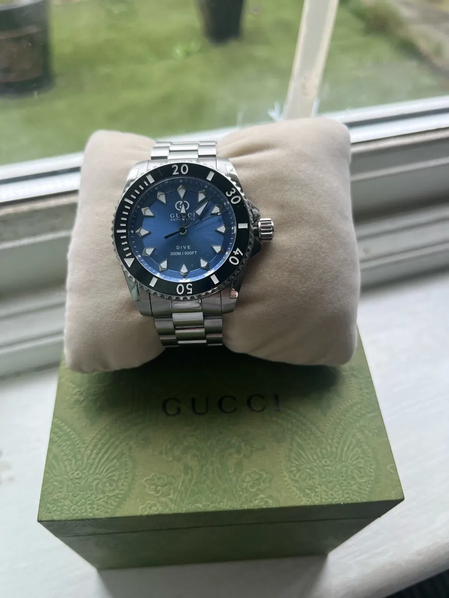 Gucci watch - Image 1