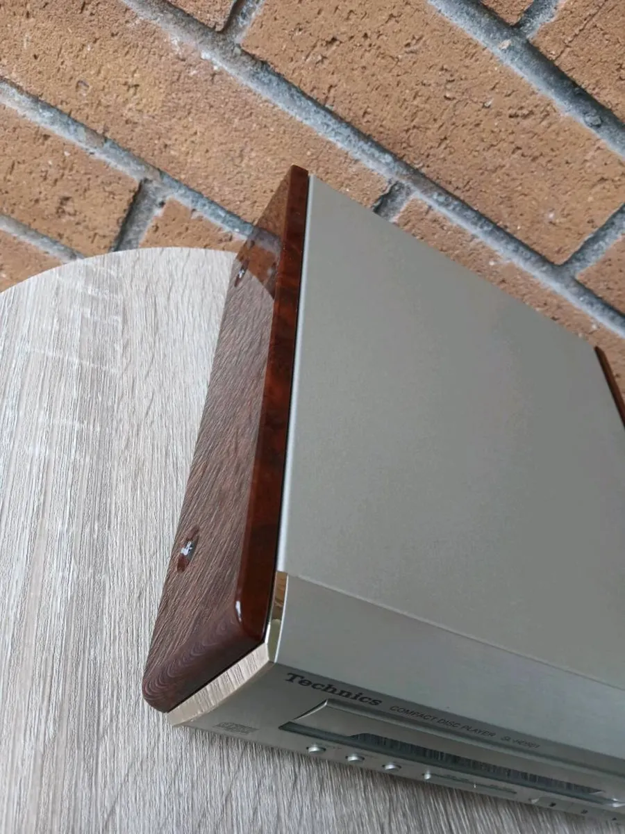 Technics cd player. - Image 2