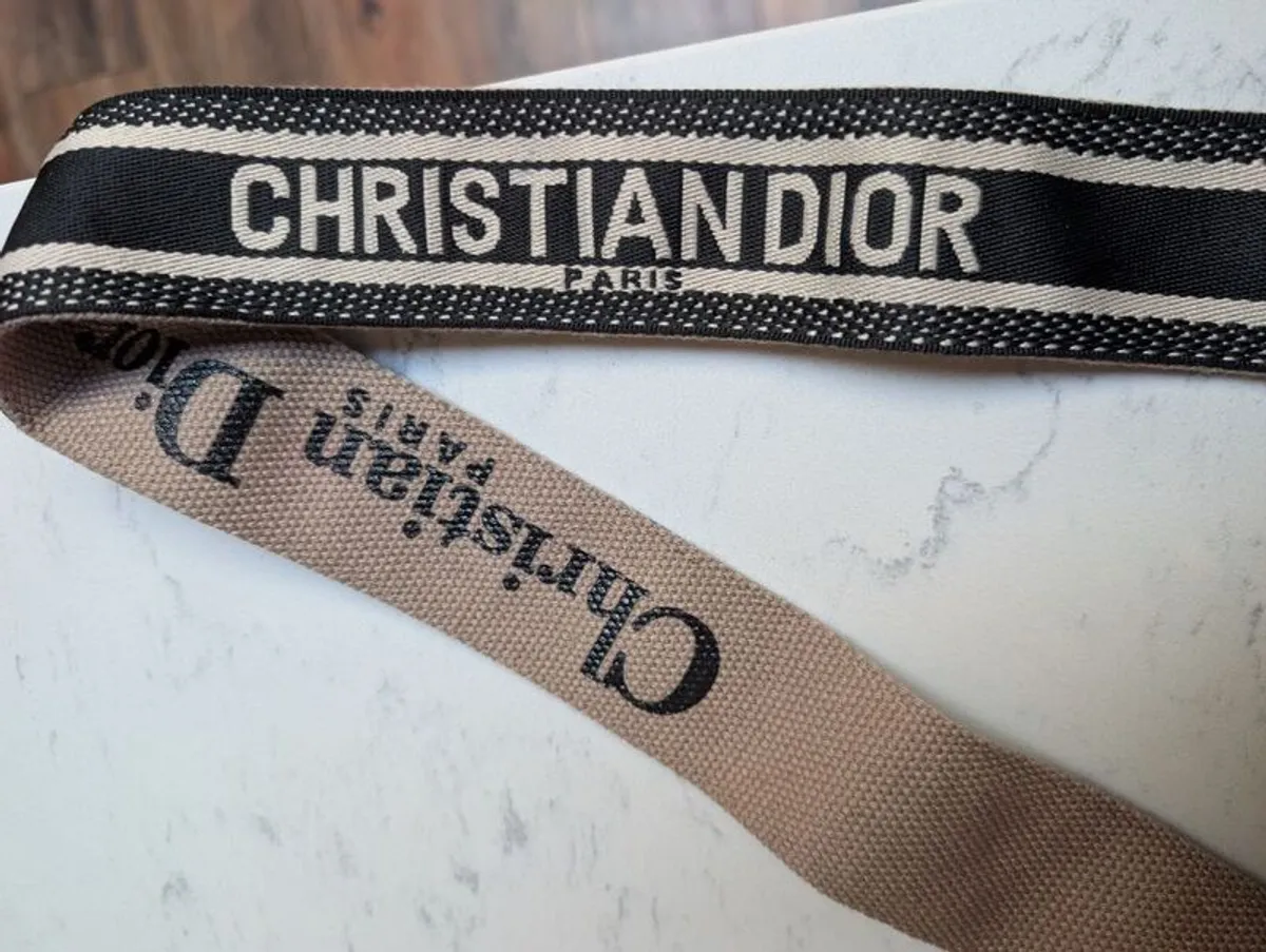 Black handbag - Image 2