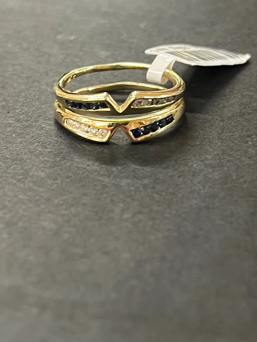 14k gold ring with sapphires and diamonds. - Image 2