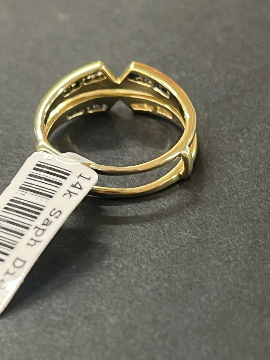 14k gold ring with sapphires and diamonds. - Image 4