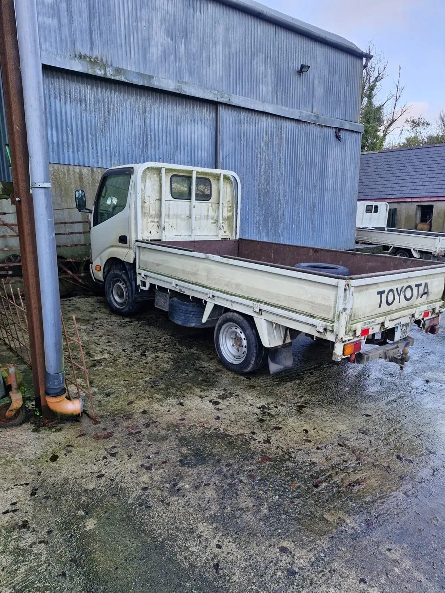 Toyota Dyna 2013 - Image 1