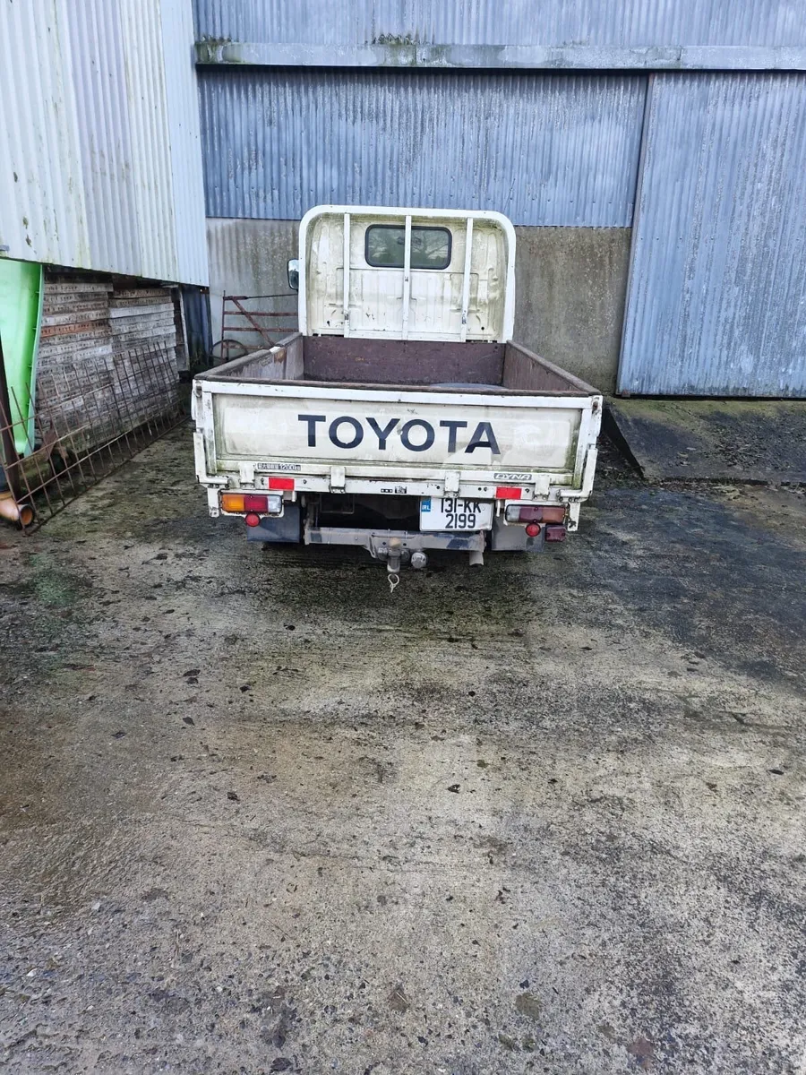 Toyota Dyna 2013 - Image 4