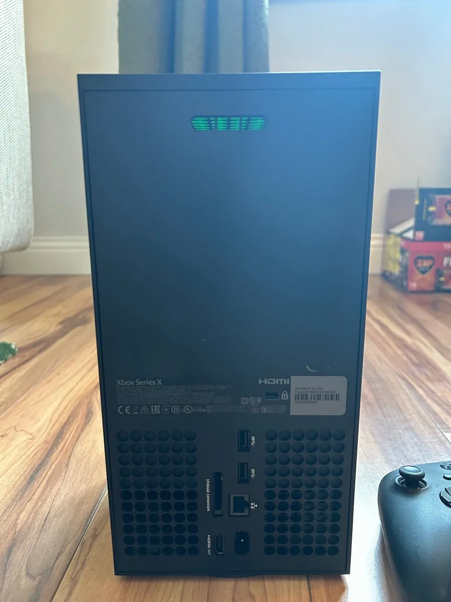 Xbox series X bundle - Image 2