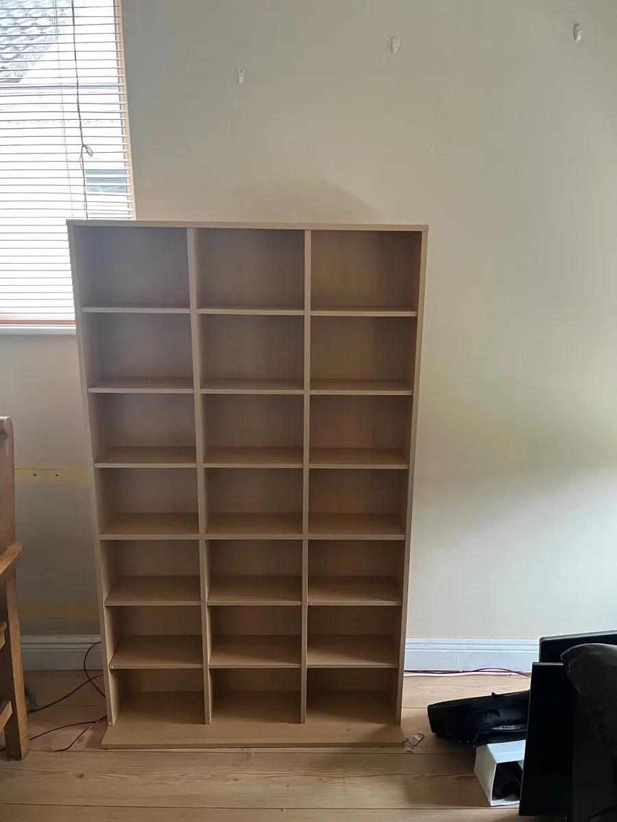 CD/DVD/Bookshelf