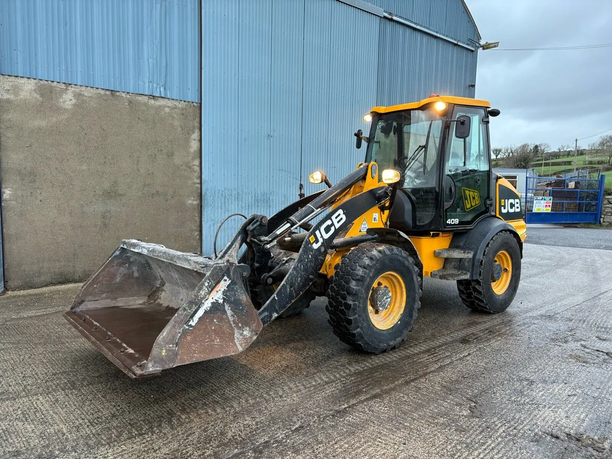 2011 JCB 409 Loading Shovel - Image 1