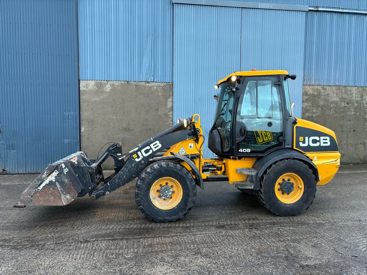 2011 JCB 409 Loading Shovel - Image 2