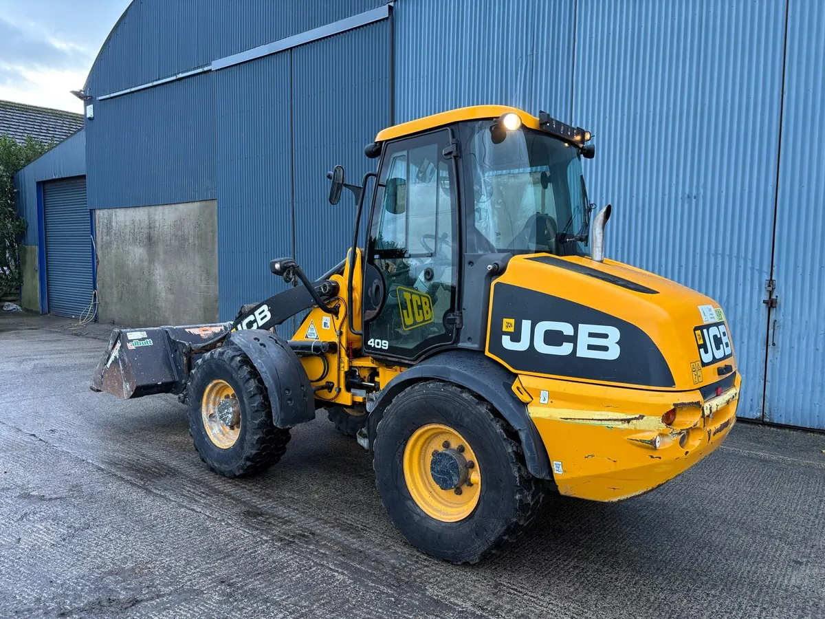 2011 JCB 409 Loading Shovel - Image 3