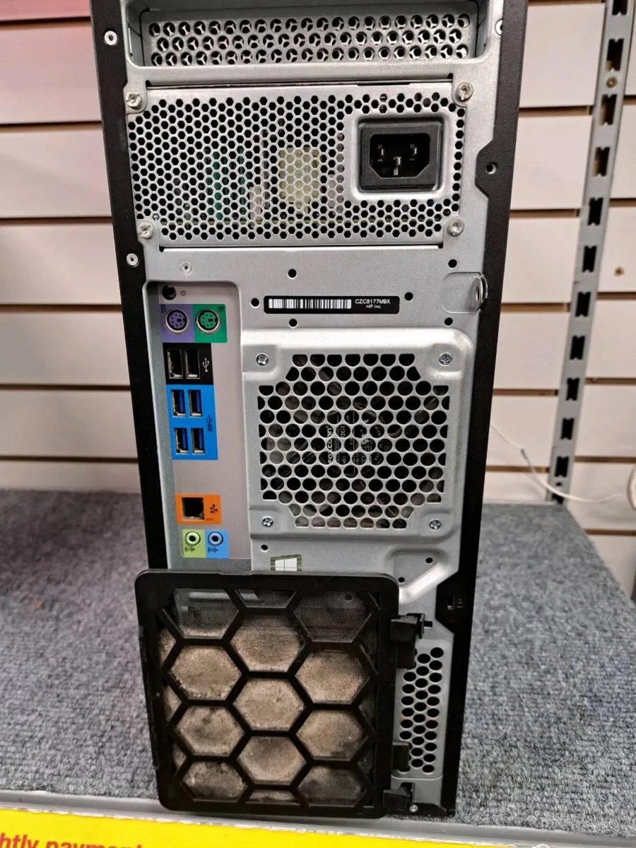 HP Z440 PC - Image 3