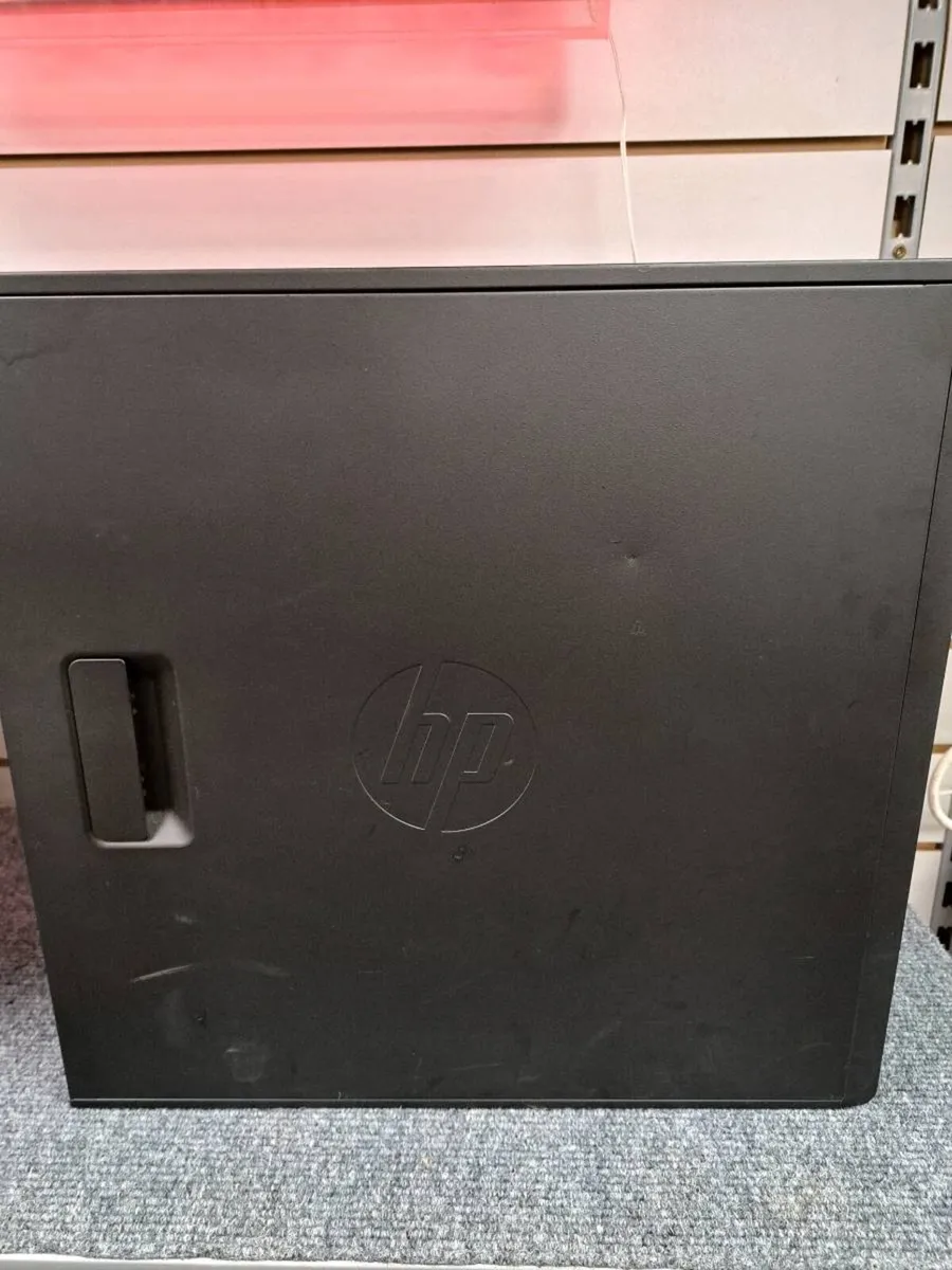 HP Z440 PC - Image 4