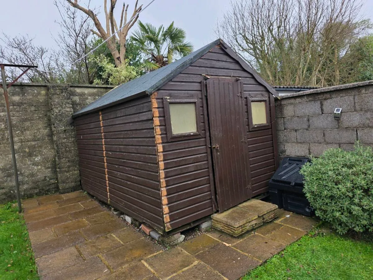 Shed for sale - Image 1