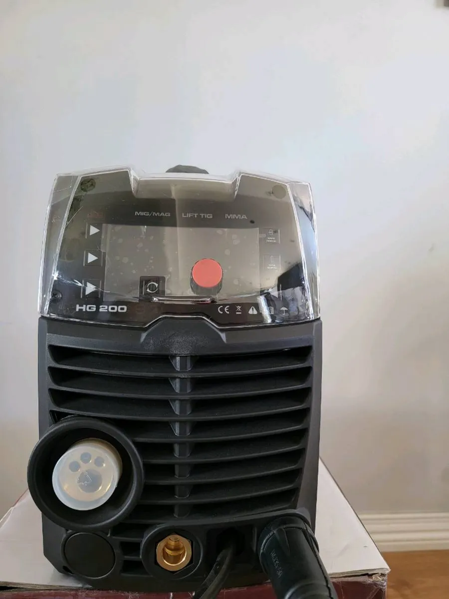 Hyundai Welder 3in1 HG-200 MIG/MAG/TIG/MMA - Image 2