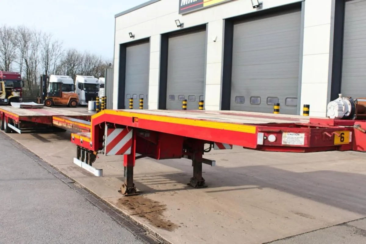 2016 DDENNISON 3-AXLE EXTENDABLE LOWLOADER - Image 1