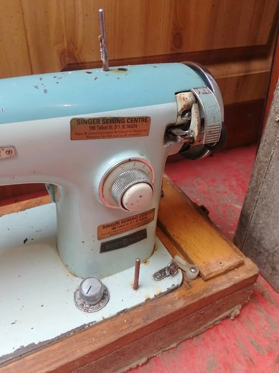 Postage brother sewing machine - Image 4