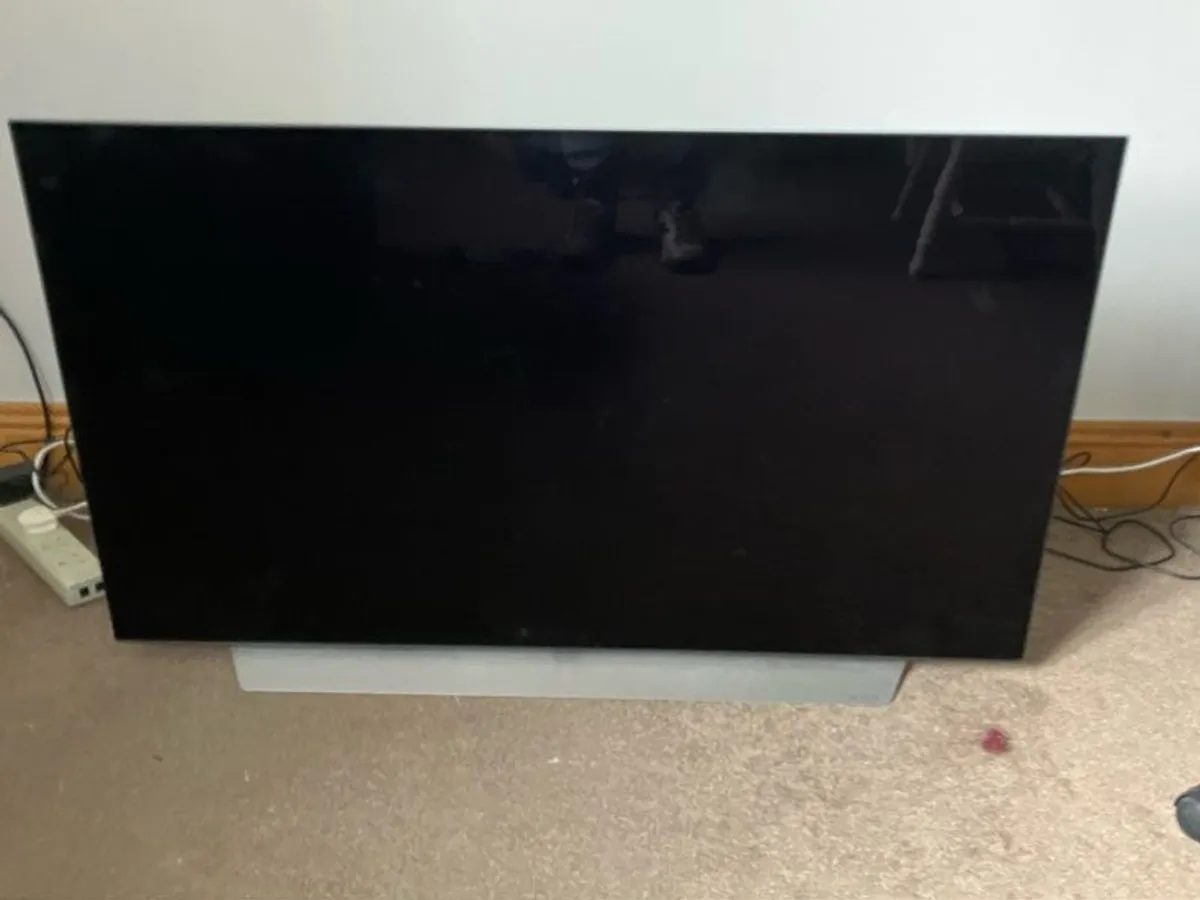 Lg C1 4k Oled Tv - 48" Oled48c16la - Image 1