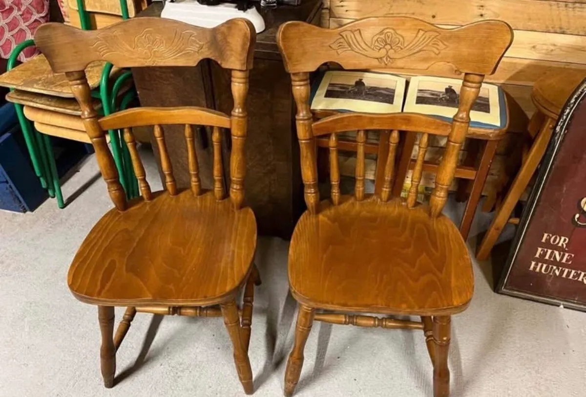 Pair of country kitchen oak chairs - Image 1