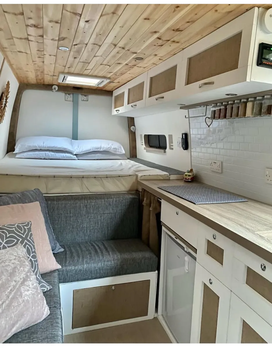 VW Crafter Campervan - Image 3