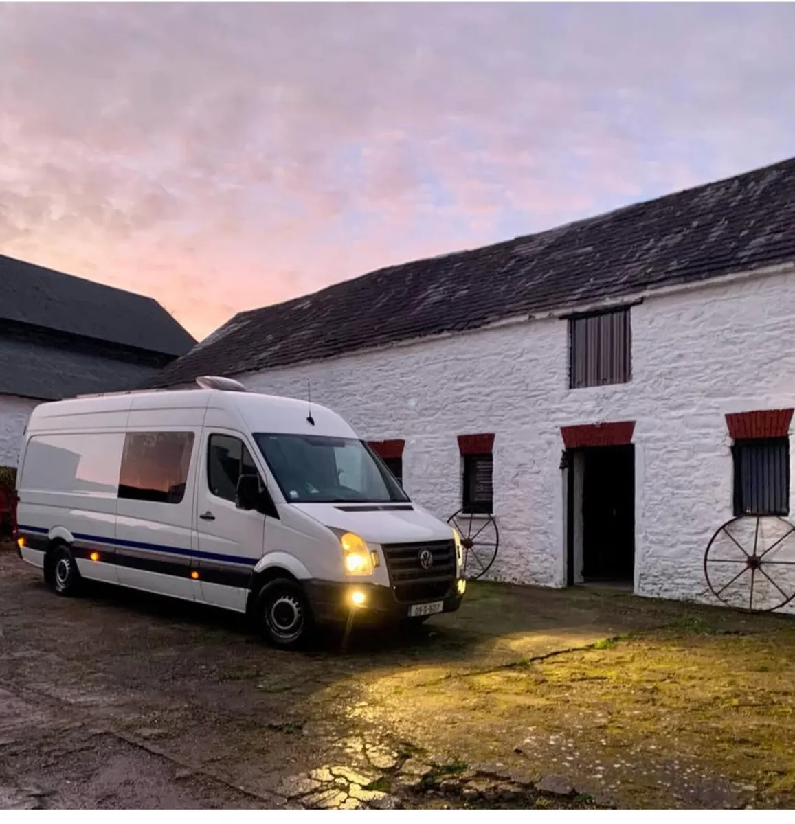 VW Crafter Campervan - Image 2