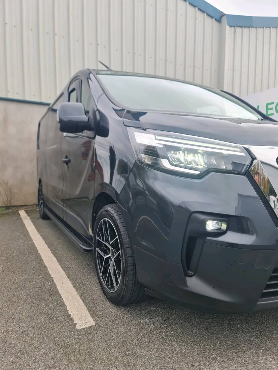 Nissan Primastar LWB with Extras - Image 4