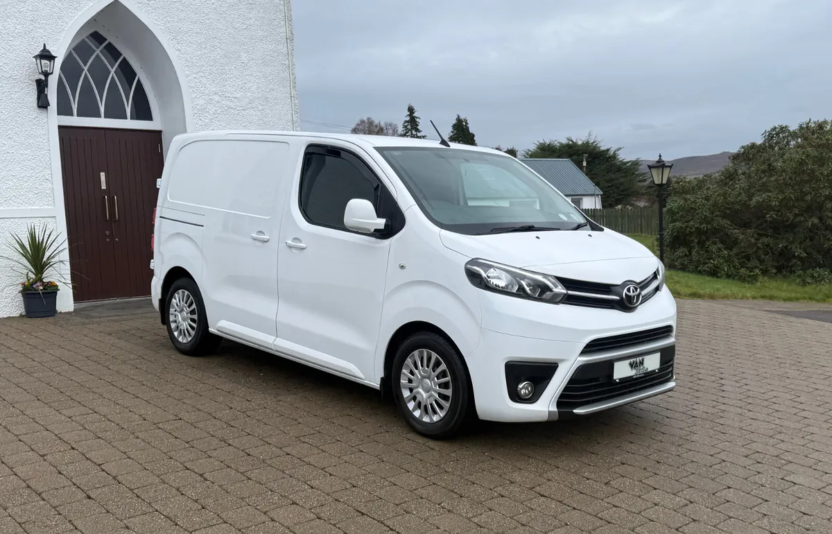 2016 (162Reg) Toyota Proace 1.6BlueHdi NOVAT! - Image 1
