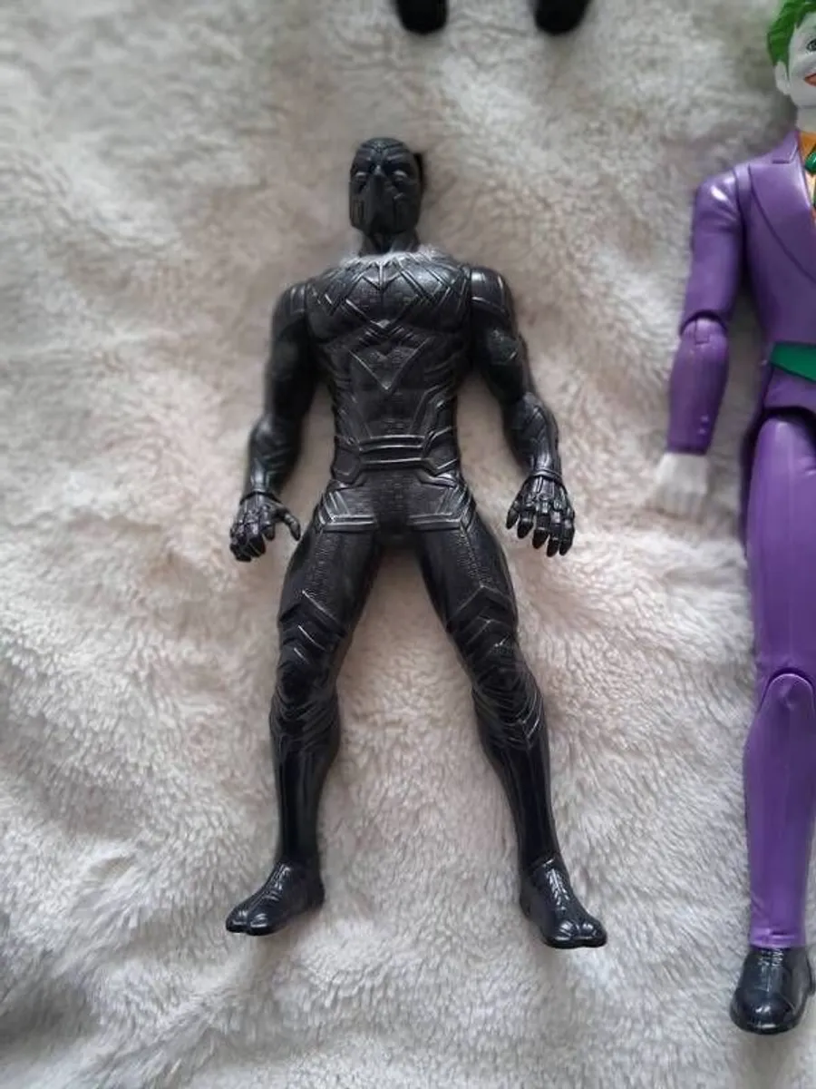 Marvel Batman_Robin_Joker_ Riddler Action Figures - Image 2