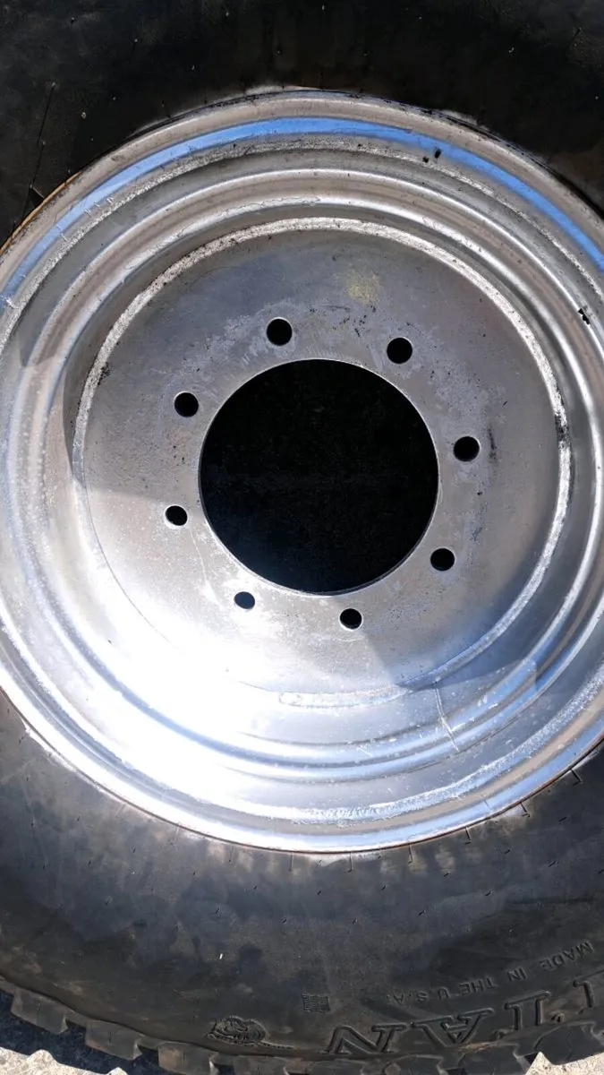 Grass floation tyres - Image 2